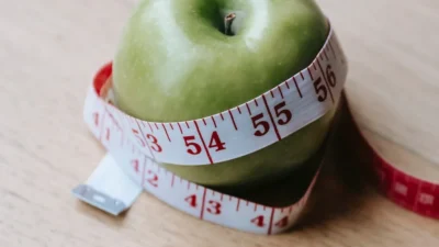 Czy ciągłe liczenie kalorii pomoże schudnąć? Są lepsze i zdrowsze sposoby