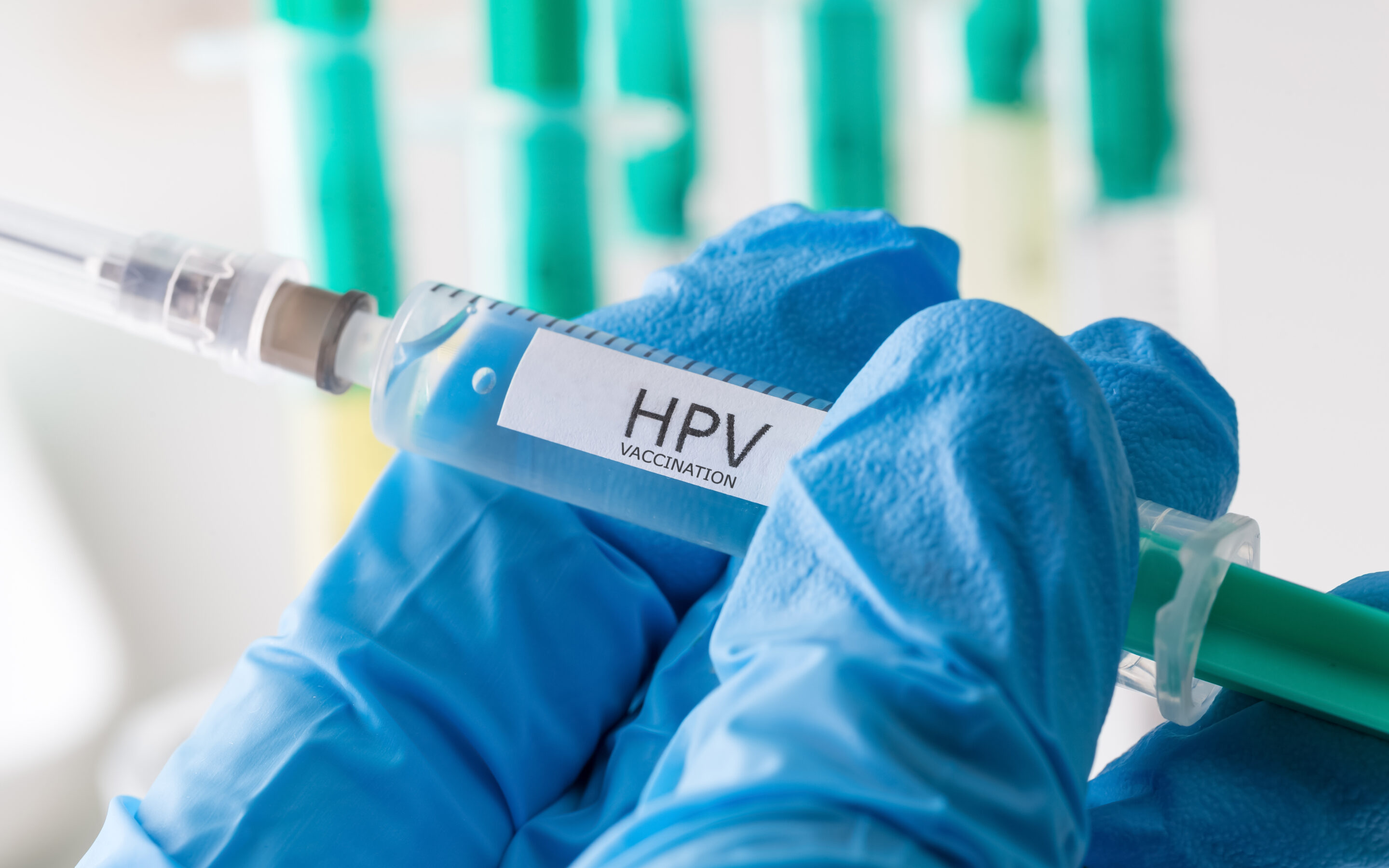 Polki i polacy a szczepienia przeciw HPV. Europejski tydzień szczepień.